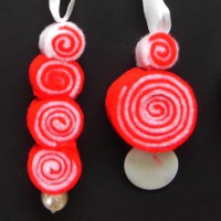 /album/galleria-foto-addobbi-girandole-di-natale-decorazioni-per-lalbero-di-natale-in-feltro-rosso-e-bianco/dscn1721-5-jpg/